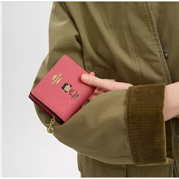Coach X Peanuts Snap Wallet With Lucy In Leather/Bright Coral Multi CBN89 NWT - Picture 6 of 6